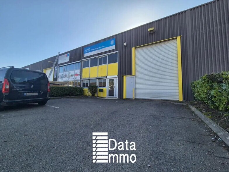 Industriel/Logistique dans Torcy à louer - Photo de l’immeuble – Image 3 sur 8