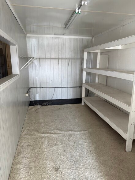 18210 Paulson Dr, Port Charlotte, FL à louer - Photo de l’immeuble – Image 3 sur 5