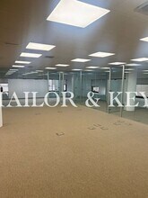 Bureau dans Madrid, Madrid à louer Plan d’étage– Image 1 sur 7