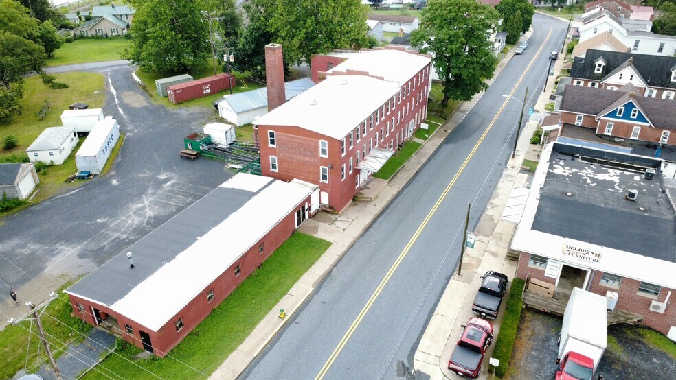 333 Main St, Shoemakersville, PA à louer - Photo de l’immeuble – Image 3 sur 7