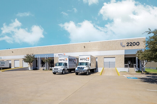Plus de détails pour 2200 Denton Dr, Austin, TX - Local d'activités, Industriel/Logistique à louer