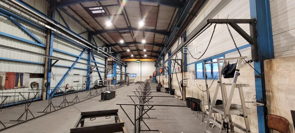 Local d’activités dans Béligneux à louer - Photo intérieure – Image 2 sur 10