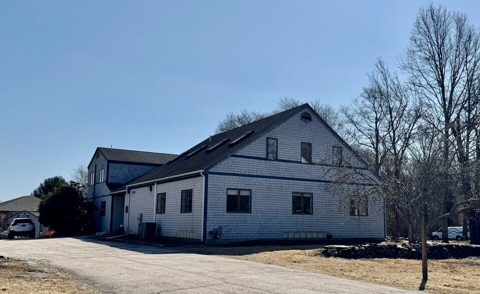 70 Dean Knauss Dr, Narragansett, RI à louer - Photo de l’immeuble – Image 3 sur 31