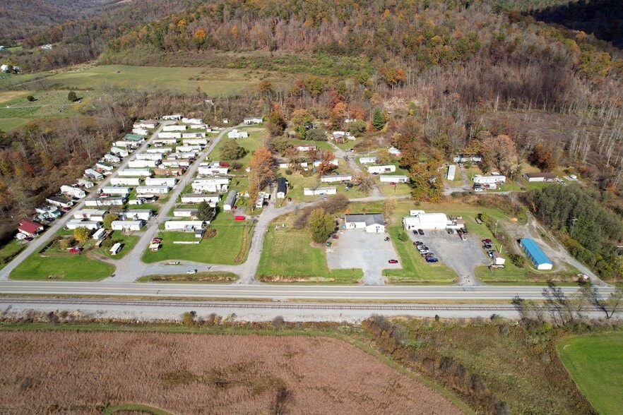 130 Elderberry Ln, Julian, PA à vendre - Photo principale – Image 1 sur 30