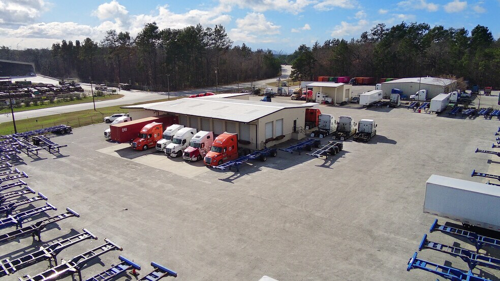 130 Pine Meadow Dr, Pooler, GA à louer - Photo de l’immeuble – Image 2 sur 5