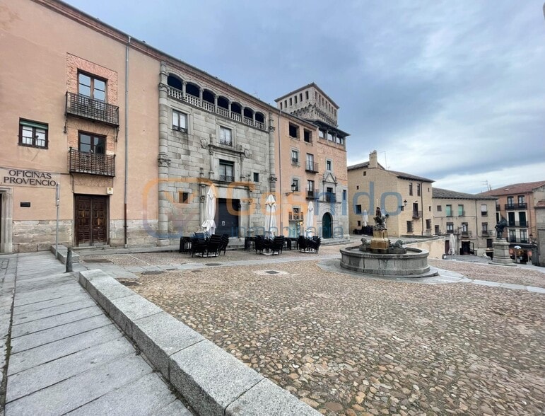 Plaza de San Martín, 3, Segovia, Segovia à vendre - Photo de l’immeuble – Image 3 sur 8