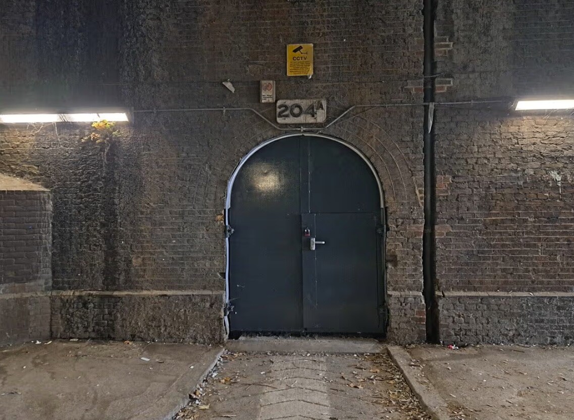 203-204A Virgil St, Londres à louer Photo de l’immeuble– Image 1 sur 2