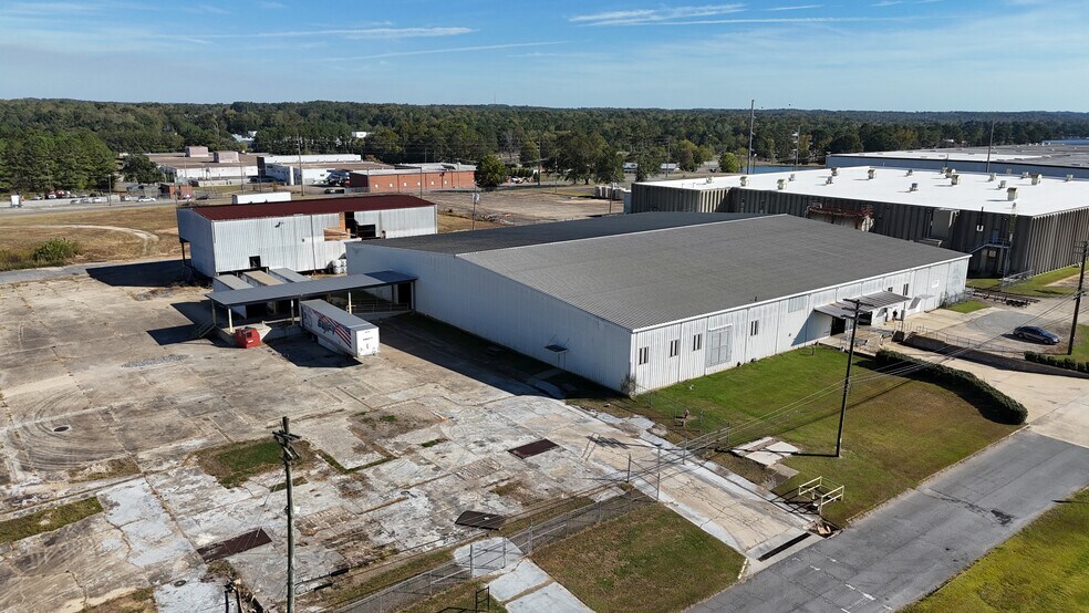 215 7th Way, Alexander City, AL à vendre - Photo de l’immeuble – Image 3 sur 21