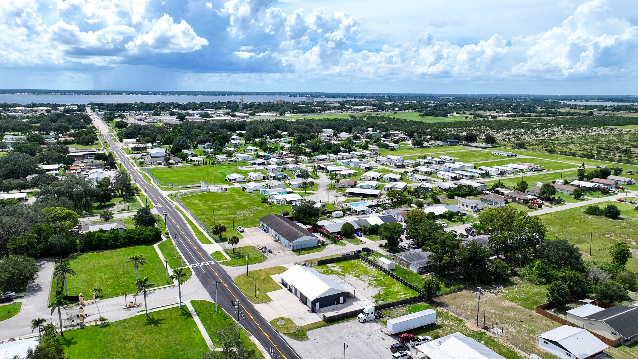 4200 Kenilworth Blvd, Sebring, FL à vendre Photo principale– Image 1 sur 16