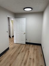 10841 Kingston Pike, Knoxville, TN à louer Photo intérieure– Image 2 sur 22