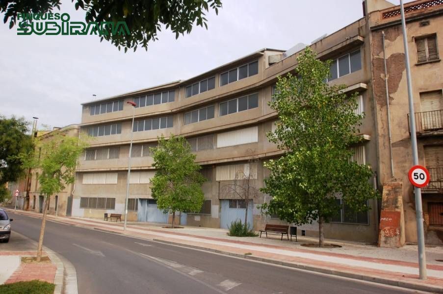 Industriel/Logistique dans Igualada, Barcelona à vendre Photo principale– Image 1 sur 29