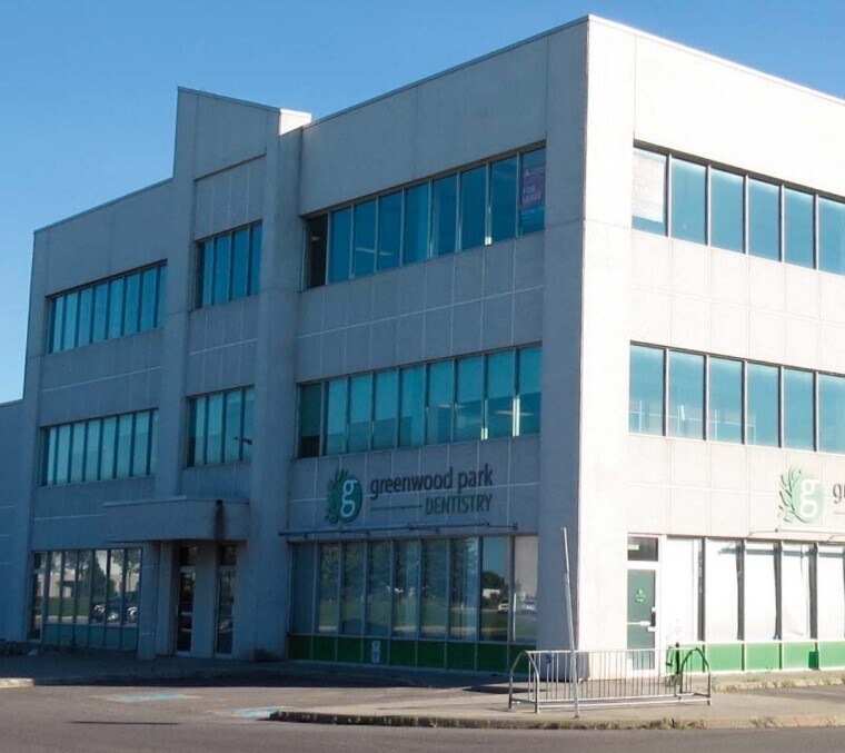 496 Discovery Ave, Kingston, ON à louer Photo de l’immeuble– Image 1 sur 6