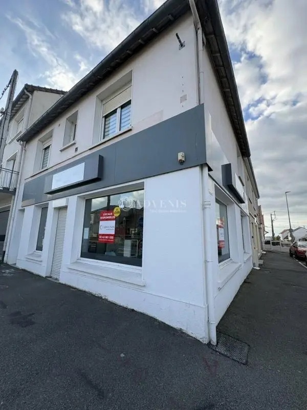Plus de détails pour Local commercial à louer
