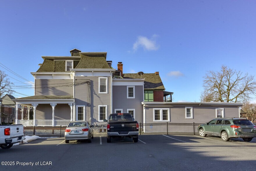 253 S Franklin St, Wilkes Barre, PA à vendre - Photo de l’immeuble – Image 3 sur 27