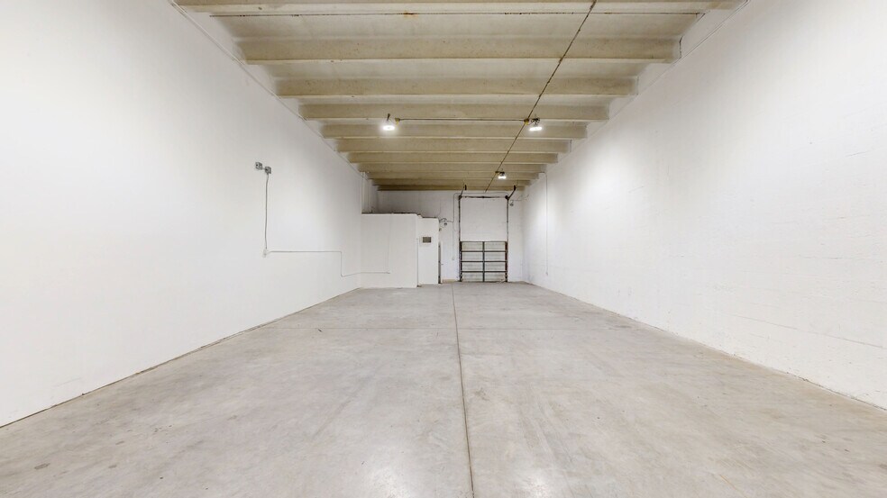 7506-7560 NW 70th St, Miami, FL à louer - Numérisation 3D Matterport – Image 3 sur 70