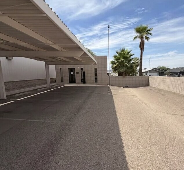 732-738 W Illini St, Phoenix, AZ à vendre - Photo de l’immeuble – Image 2 sur 12