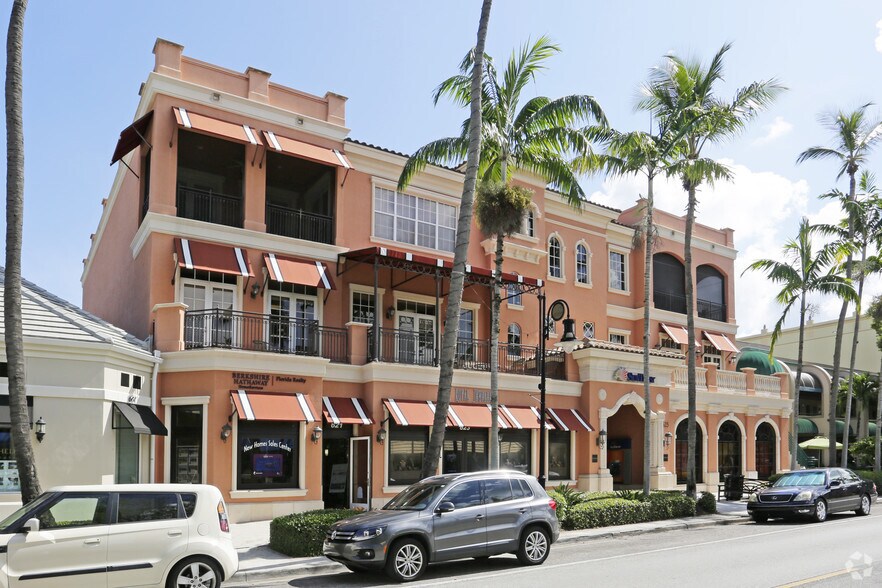 625 5th Ave S, Naples, FL à louer - Photo principale – Image 1 sur 8