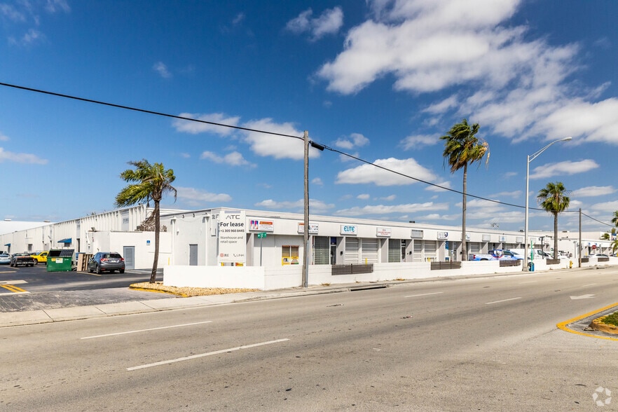 3108-3308 NW 72nd Ave, Miami, FL à louer - Photo de l’immeuble – Image 3 sur 6