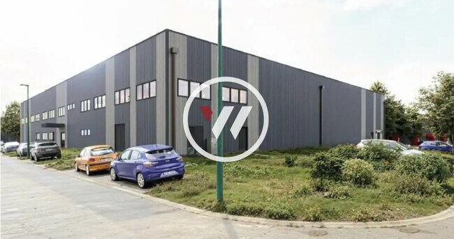 Plus de détails pour Bureau, Industriel/Logistique à louer