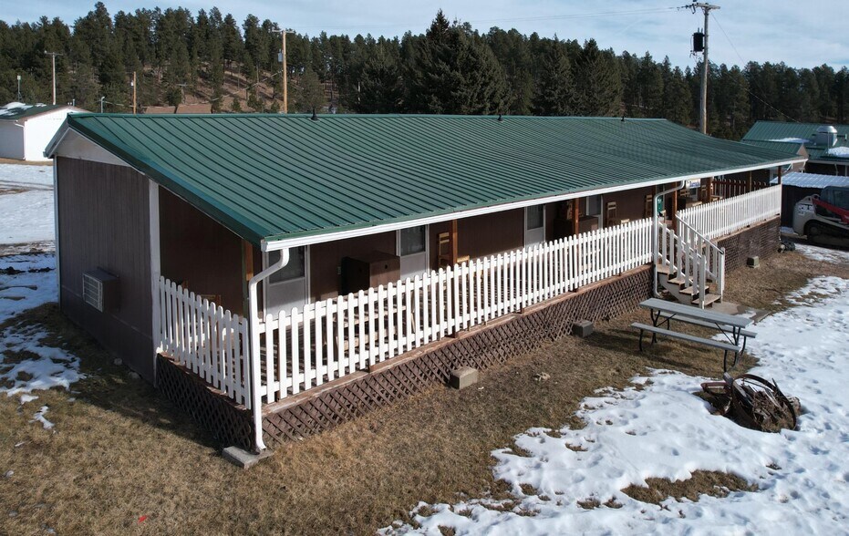 12598 Highway 16a, Custer, SD à vendre - Photo de l’immeuble – Image 3 sur 49