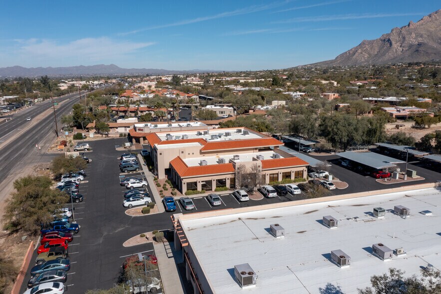 6760 N Oracle Rd, Tucson, AZ à louer - Aérien – Image 2 sur 12