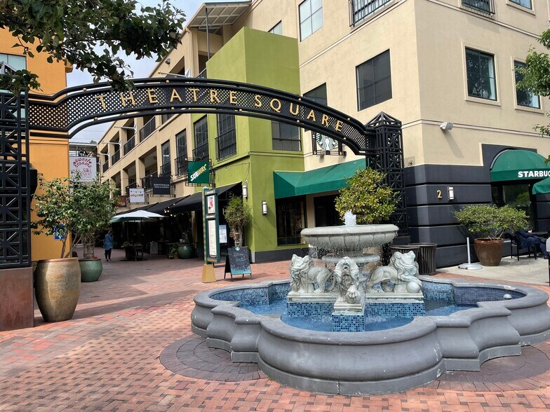 2 Theatre Sq, Orinda, CA à louer - Photo de l’immeuble – Image 2 sur 3