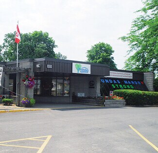 Plus de détails pour 533 Clarence St, Winchester, ON - Médical à louer