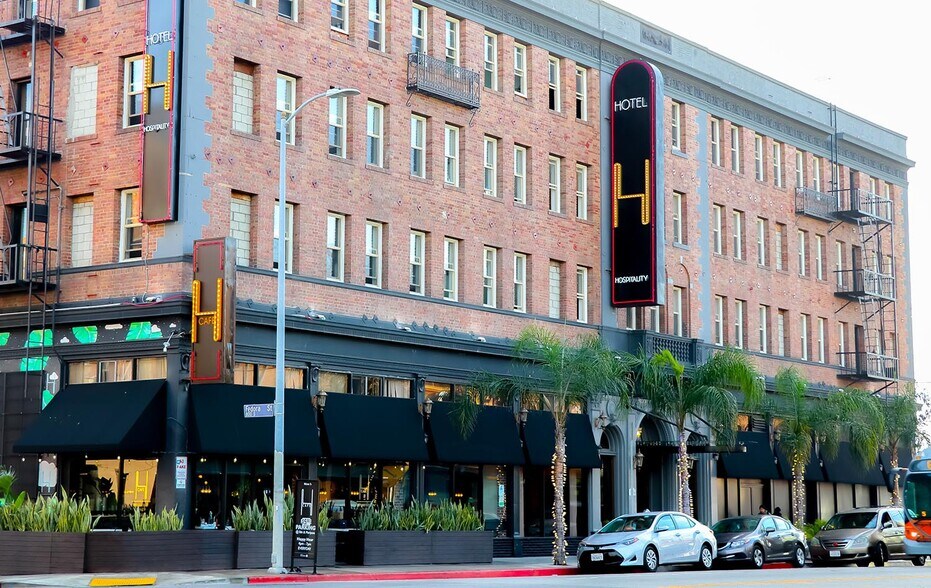 3206 W 8th St, Los Angeles, CA à vendre - Photo de l’immeuble – Image 2 sur 20