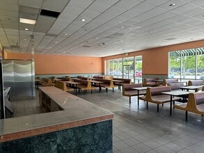 6905 Camino Arroyo, Gilroy, CA à louer Photo intérieure– Image 2 sur 8