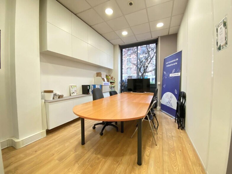 Bureau dans Boulogne-Billancourt à vendre - Photo intérieure – Image 3 sur 7