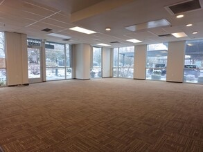 1107 A St NE, Auburn, WA à louer Photo intérieure– Image 1 sur 6