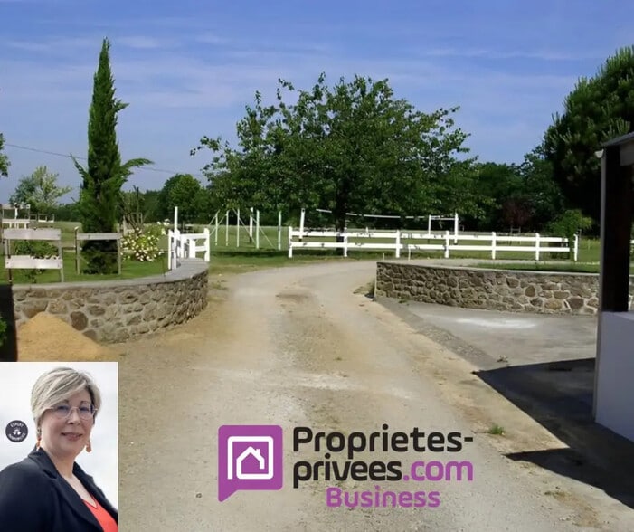 Local d'activités dans Hédé-Bazouges à vendre - Photo de l’immeuble – Image 2 sur 12