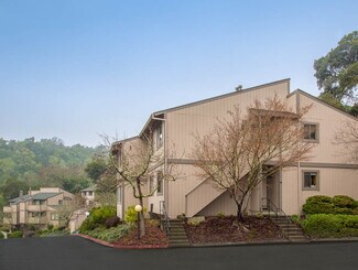 Plus de détails pour 17 Clay Ct, Novato, CA - Logement à vendre
