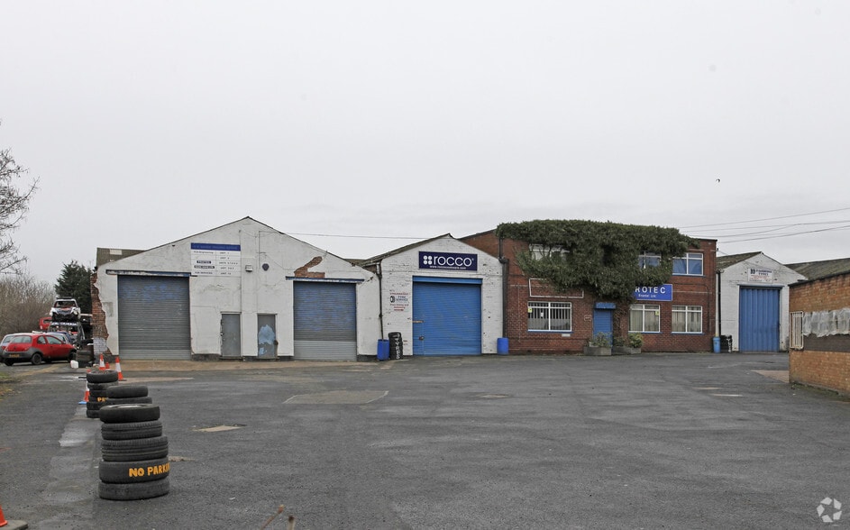Hayes Ln, Stourbridge à louer - Photo principale – Image 1 sur 7
