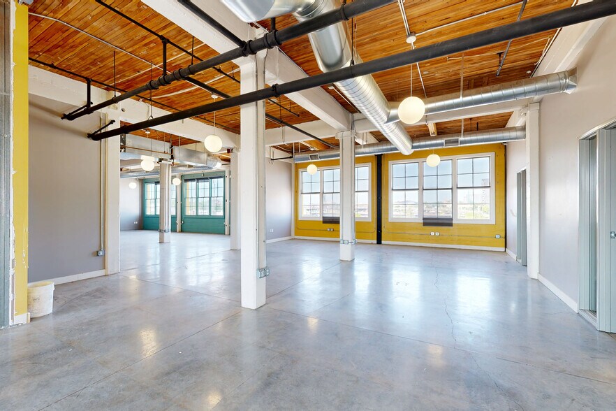 107 SE Washington St, Portland, OR à louer - Numérisation 3D Matterport – Image 2 sur 30