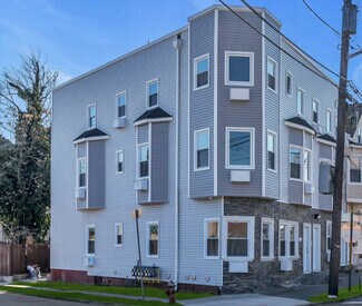 Plus de détails pour 167-169 Smith St, Elizabeth, NJ - Logement à vendre