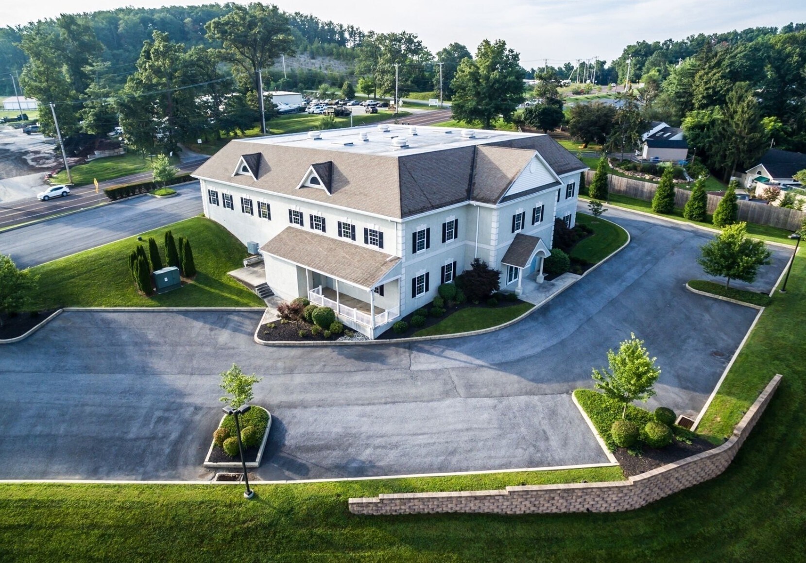 939 Pottstown Pike, Chester Springs, PA à vendre Photo de l’immeuble– Image 1 sur 10