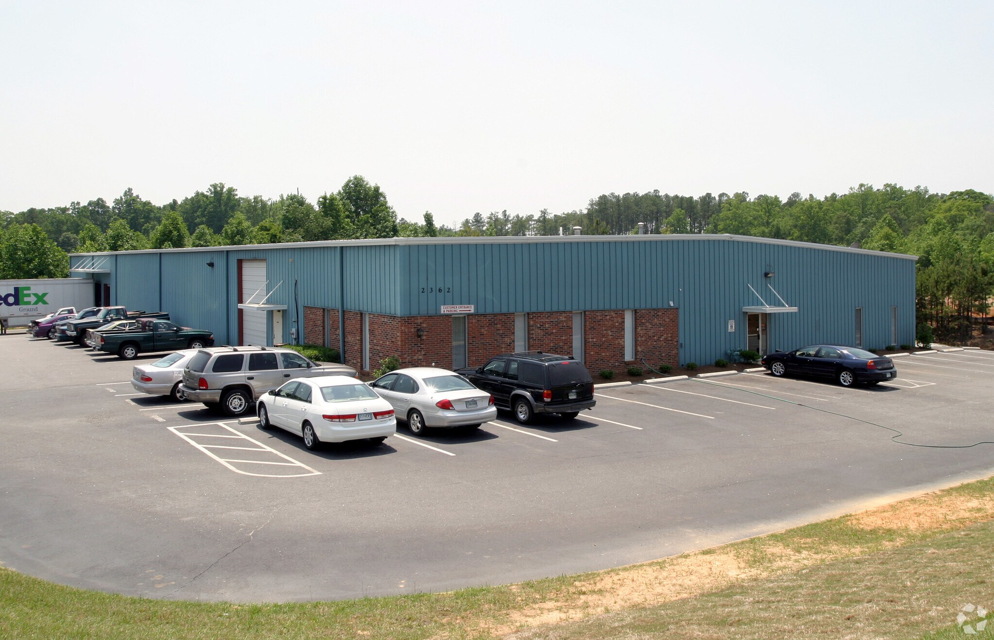 2362 S Pine St, Spartanburg, SC à louer Photo principale– Image 1 sur 9