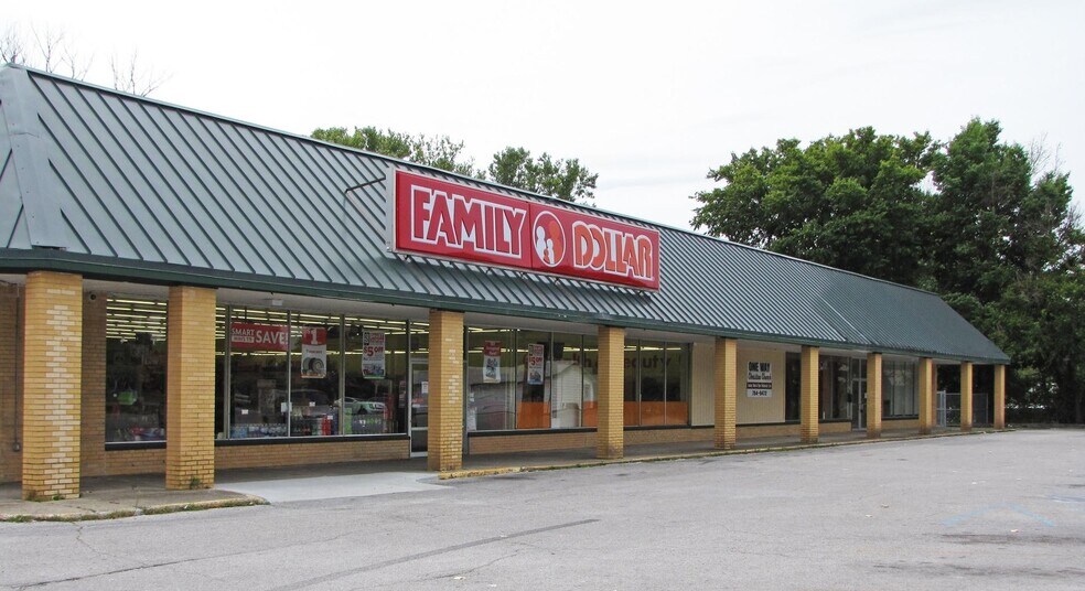 2509-2519 Albany St, Beech Grove, IN à louer - Photo de l’immeuble – Image 2 sur 6