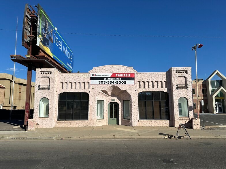 4347 E Colfax Ave, Denver, CO à louer - Photo de l’immeuble – Image 1 sur 11