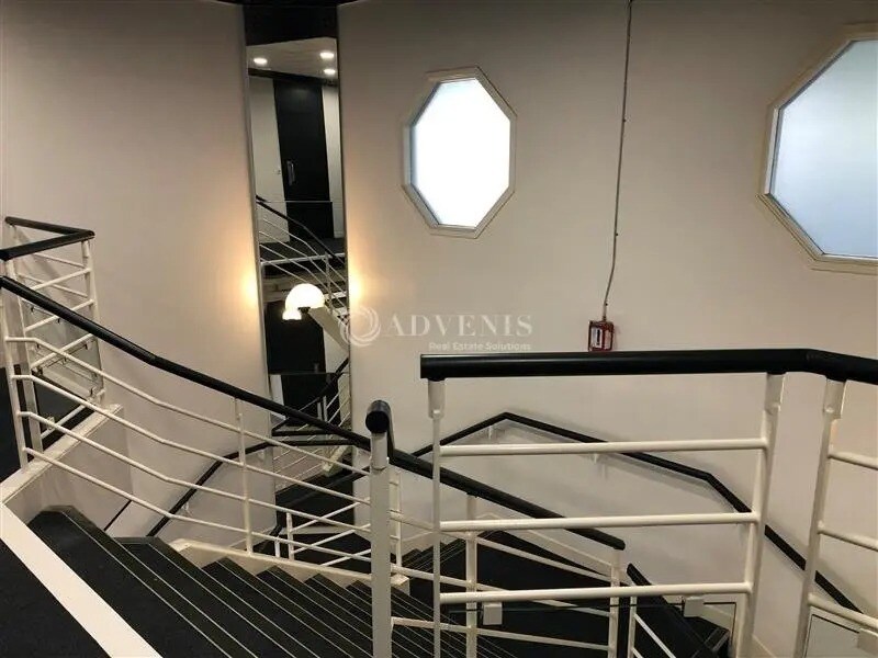 Local d’activités dans Trappes à louer Photo intérieure– Image 1 sur 1