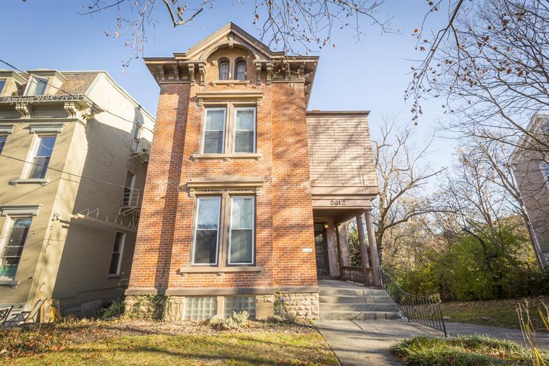 2612 Eden Ave, Cincinnati, OH à vendre Photo principale– Image 1 sur 2