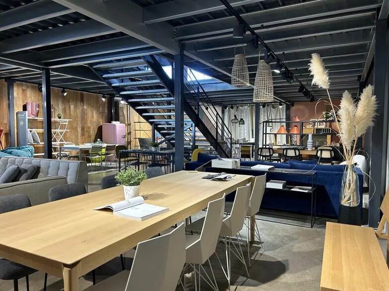 Local commercial dans Mauguio à louer - Photo intérieure – Image 2 sur 4