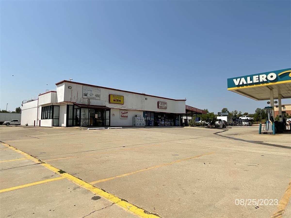 4600 NE 120th St, Oklahoma City, OK à vendre Photo principale– Image 1 sur 3