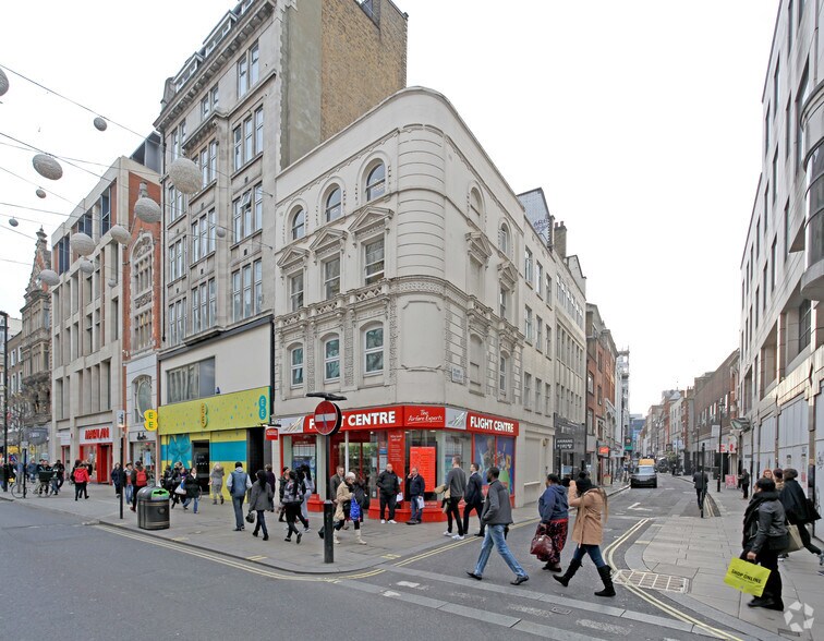 159 Oxford St, Londres à louer - Photo principale – Image 1 sur 4