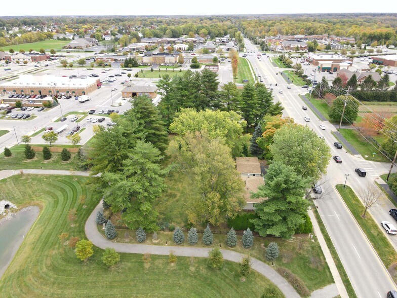 13562 E 116th St, Fishers, IN à vendre - Photo de l’immeuble – Image 1 sur 9