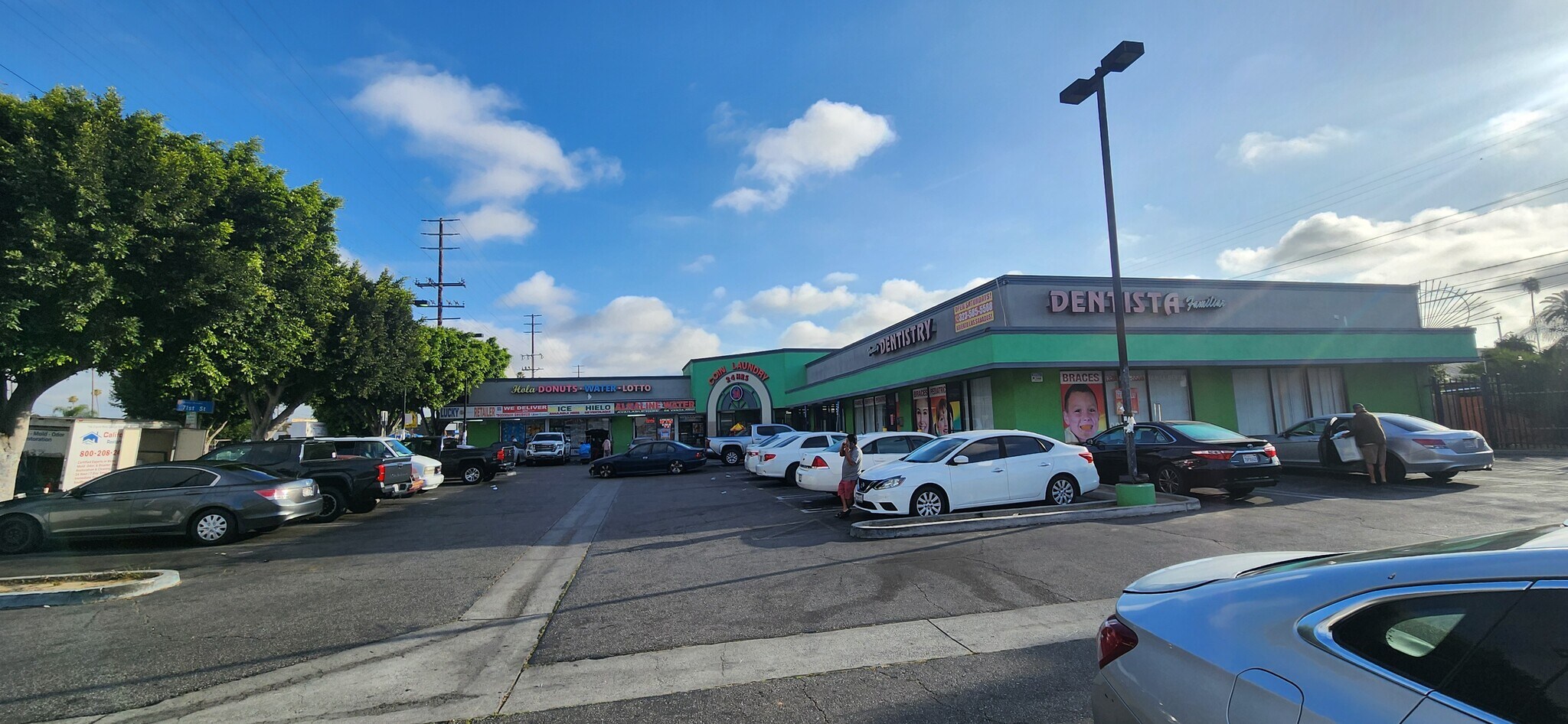 7100-7112 S Compton Ave, Los Angeles, CA à louer Photo de l’immeuble– Image 1 sur 2