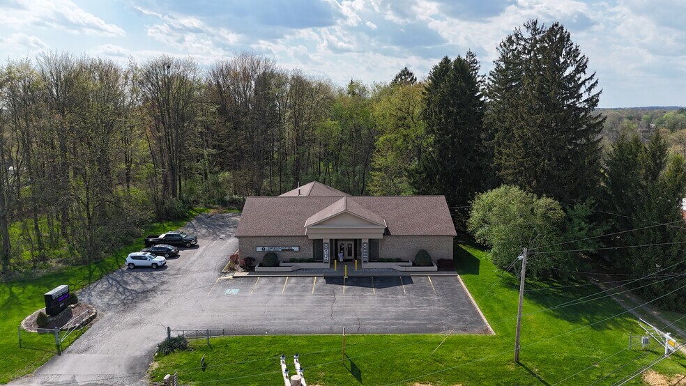 9074 Market St, North Lima, OH à vendre - Photo de l’immeuble – Image 3 sur 27