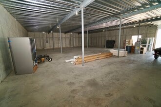 5323 NE 169 Hwy, Saint Joseph, MO à louer Photo intérieure– Image 2 sur 6