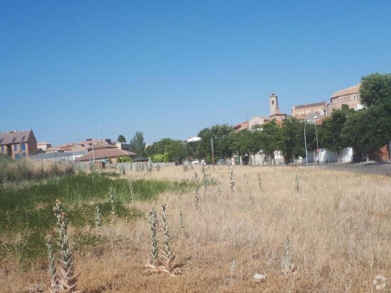 Terrain dans Recas, Toledo à vendre - Photo de l’immeuble – Image 3 sur 3